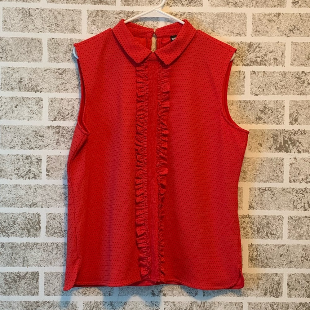 Karl Lagerfeld Paris sleeveless top large Swiss dot